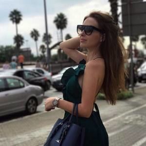 Meet your Posher, Yulia